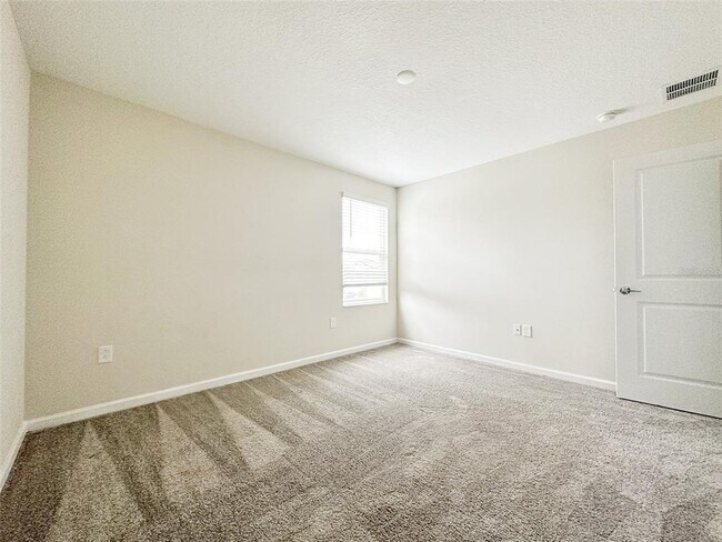 Building Photo - 4482 Tahoe Cir