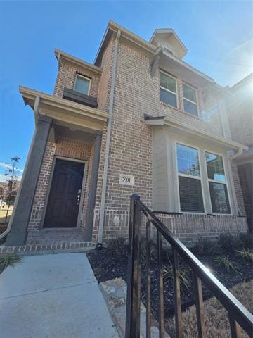 Building Photo - 7901 Sunset Blvd