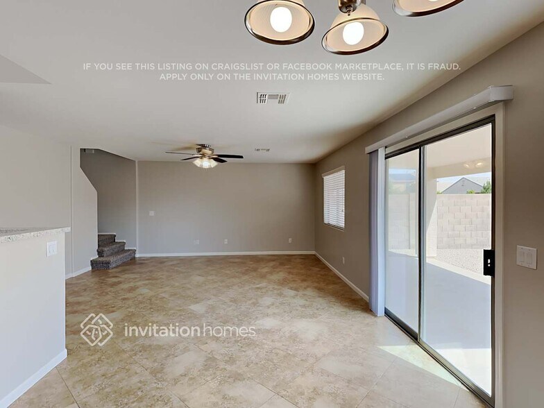 Building Photo - 40037 W Sanders Way