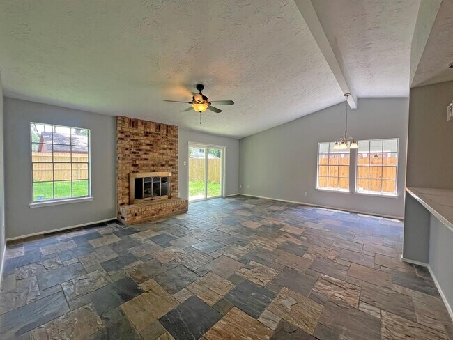 Building Photo - 3122 Glade Springs Dr