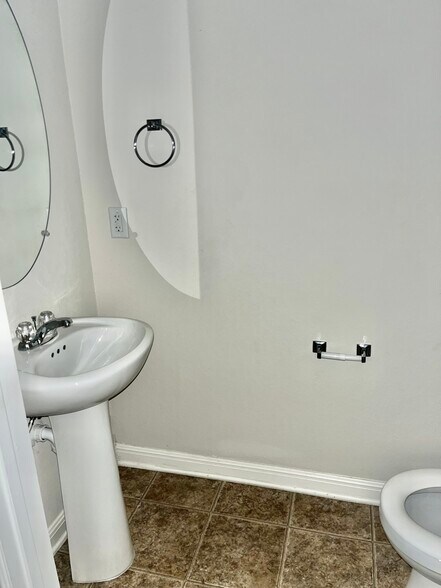 1/2 Bath downstairs - 5424 Falling Leaf Ln