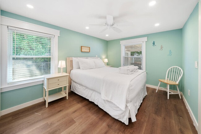 Building Photo - 505 Anemone St