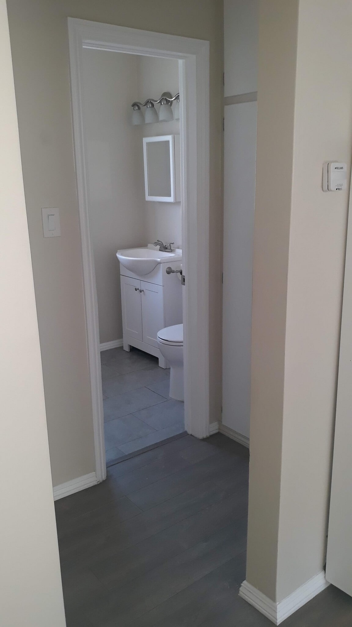 Bathroom - 5852 David Ave