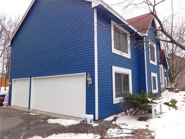 Building Photo - 18525 County Rd 24