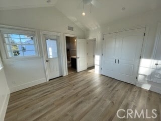Building Photo - 613 Poppy Ave