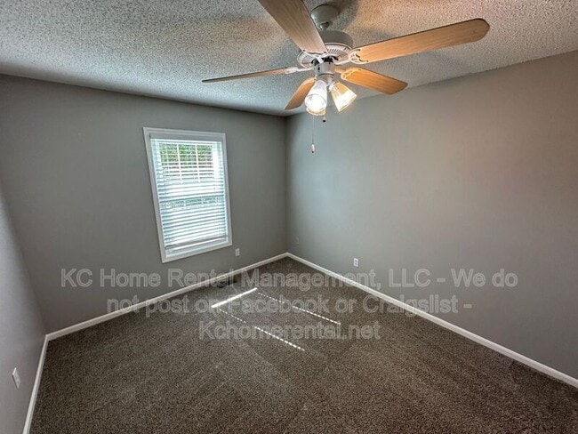 Building Photo - 3304 NW 84th Terrace