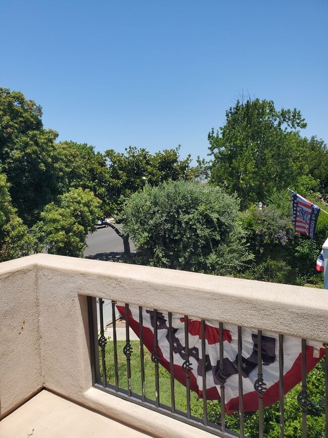 Building Photo - Elegant Coronado Village Home