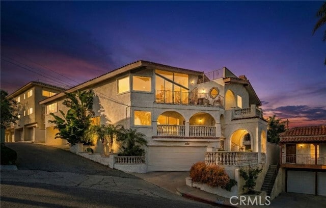 Building Photo - 3935 Bluff Pl