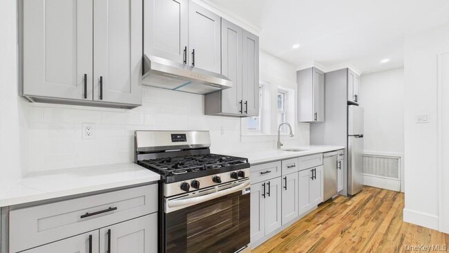 Building Photo - 142-16 223rd St