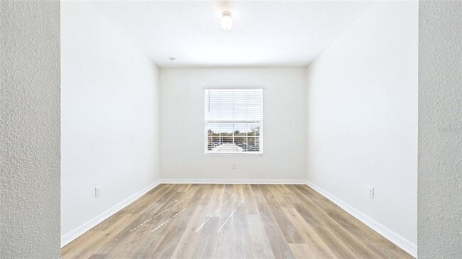 Building Photo - 710 Barclay Wood Dr