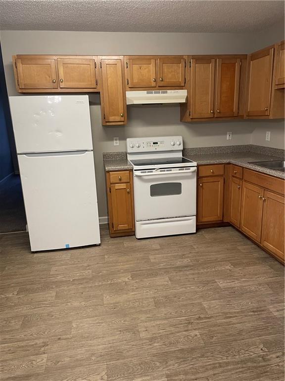 Building Photo - 5577 Dale Dr