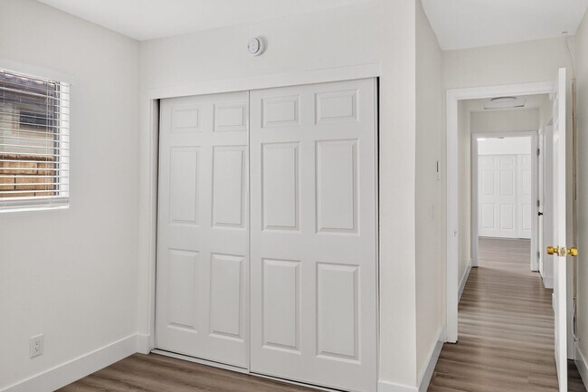 Building Photo - Fully Renovated 2 Bed, 2 Bath Home with Central A/C, Detached Garage & Brand-New Appliances.