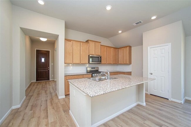 Building Photo - 2926 Grand Hawthorne Rd