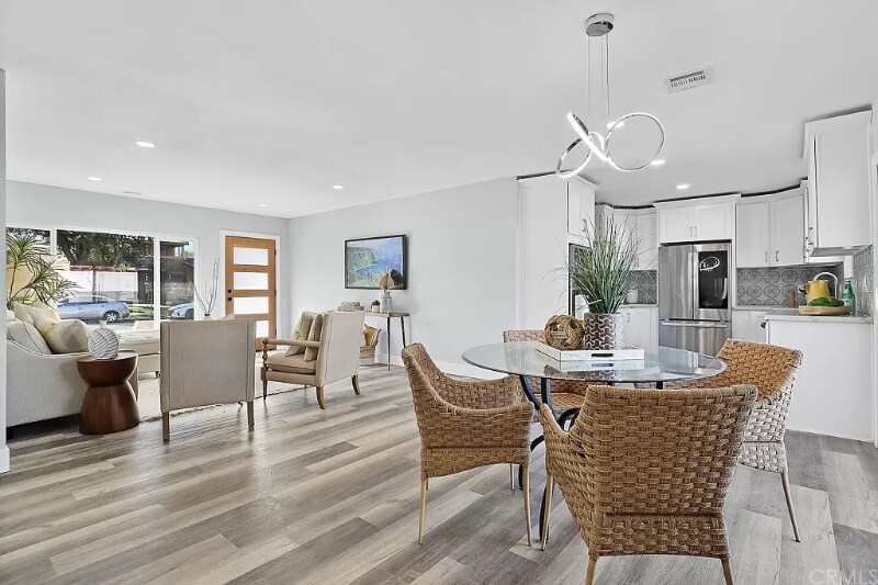 Primary Photo - 846 W 29th St