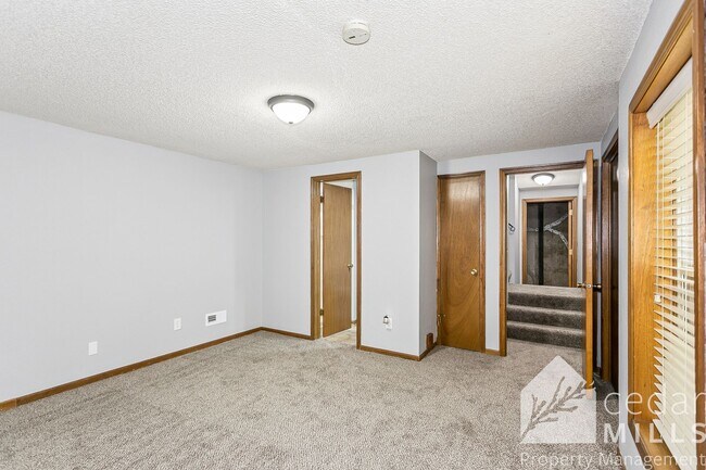 Building Photo - 1717 S Cypress