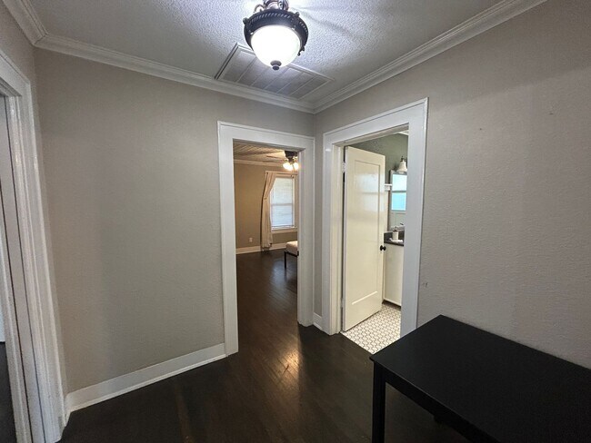 Building Photo - Spacious Corner Lot Charm