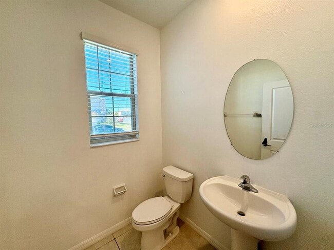 Building Photo - 14302 Editors Note St