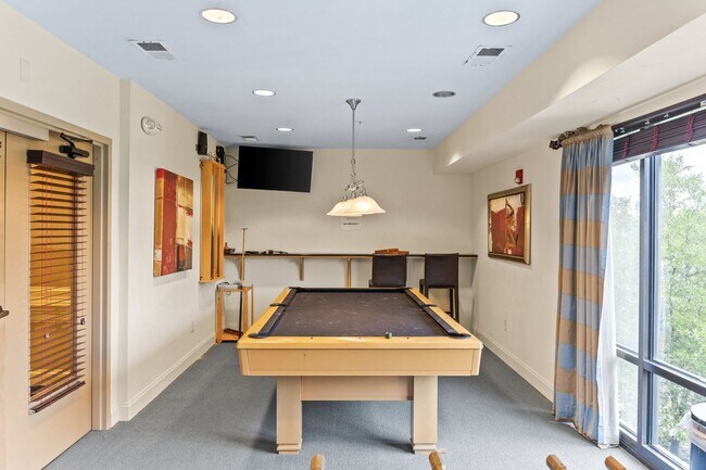 Building Photo - Mayfaire Townview 1 Bed/2 Bath + Bonus Room, Second Floor, Balcony