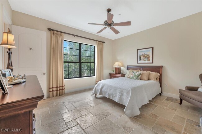 Building Photo - 2543 Marquesa Royale Ln