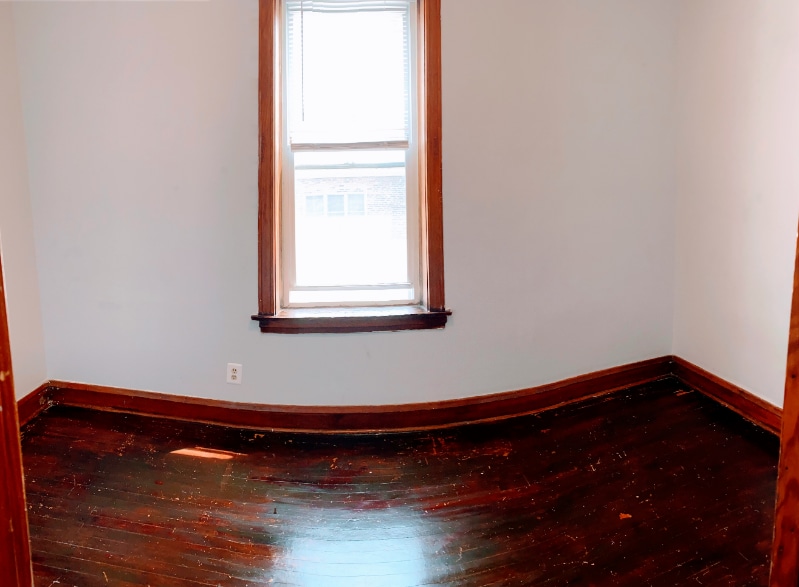 Building Photo - 3325 S Emerald Ave