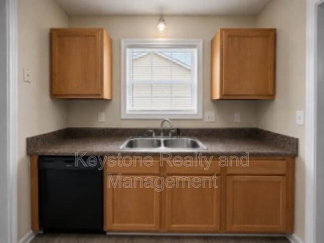 Building Photo - 1236 Verkler Dr