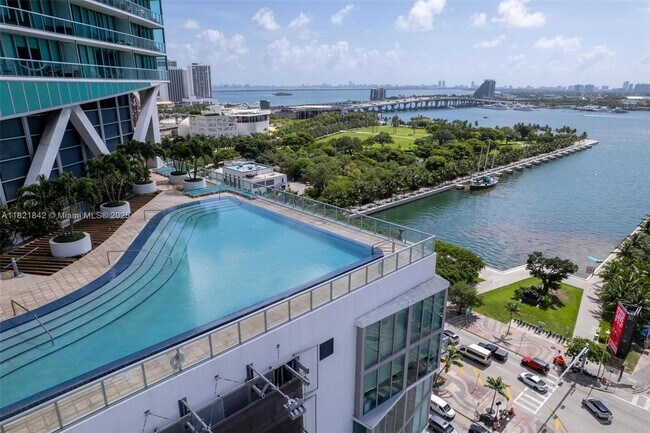Building Photo - 888 Biscayne Blvd