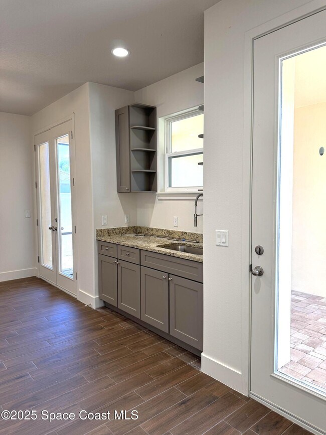 Building Photo - 7258 Preserve Pointe Dr