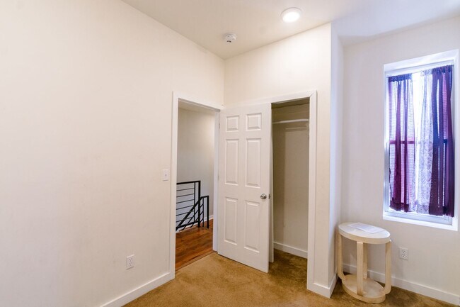 Building Photo - 1829 N 27th St
