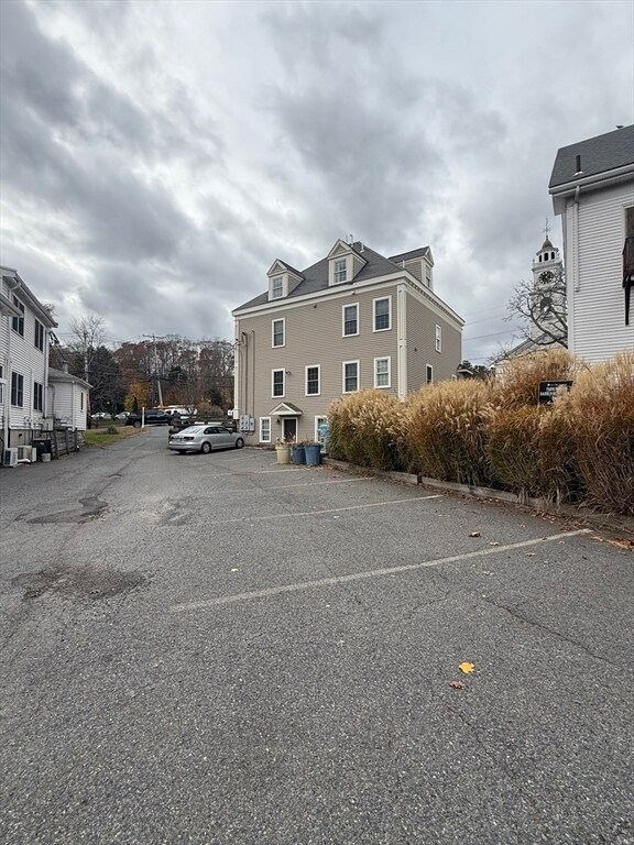 Building Photo - 56 Eliot St