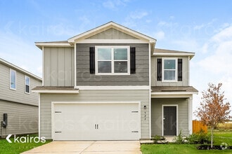 Building Photo - 922 Shady Brk