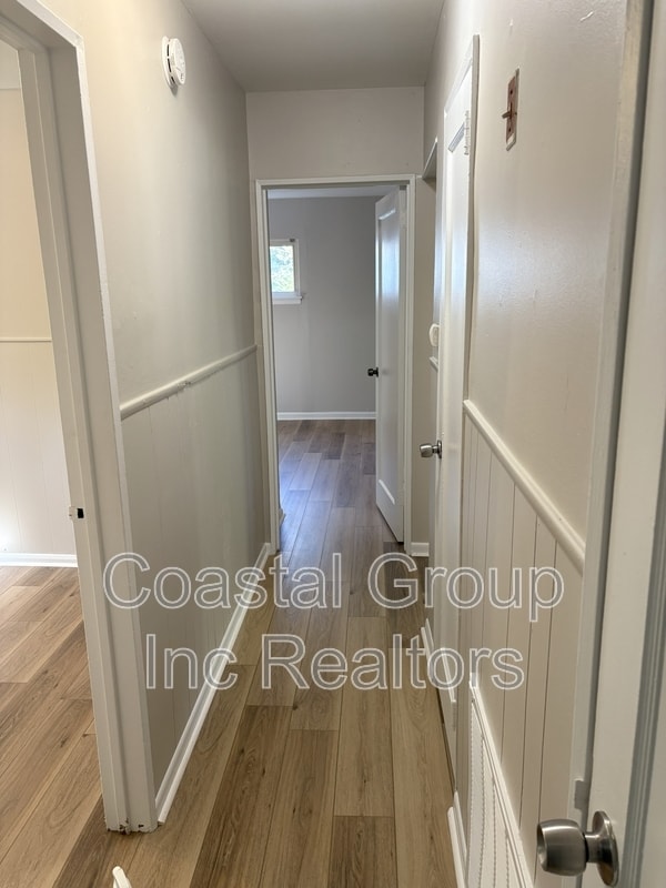 Building Photo - 5224 Silvey Dr