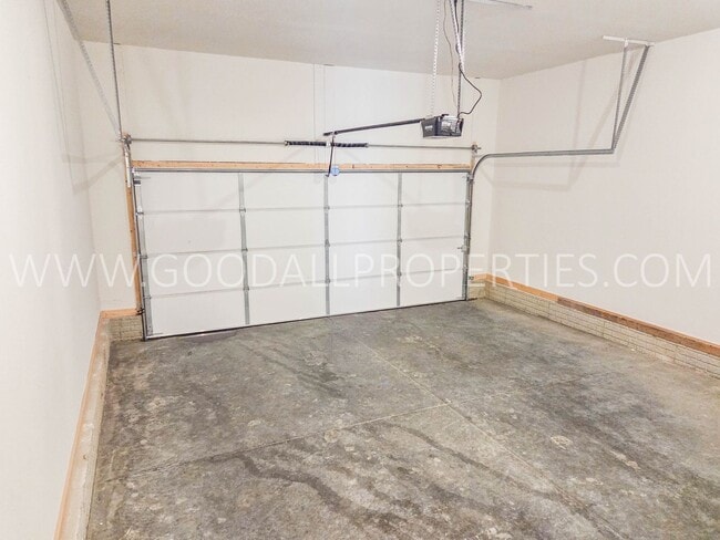 Building Photo - Beautiful 3 Bedroom Ranch!! Wonderful Price for newer construction in Waukee!!!