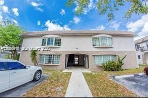 Building Photo - 5333 NW 18th St