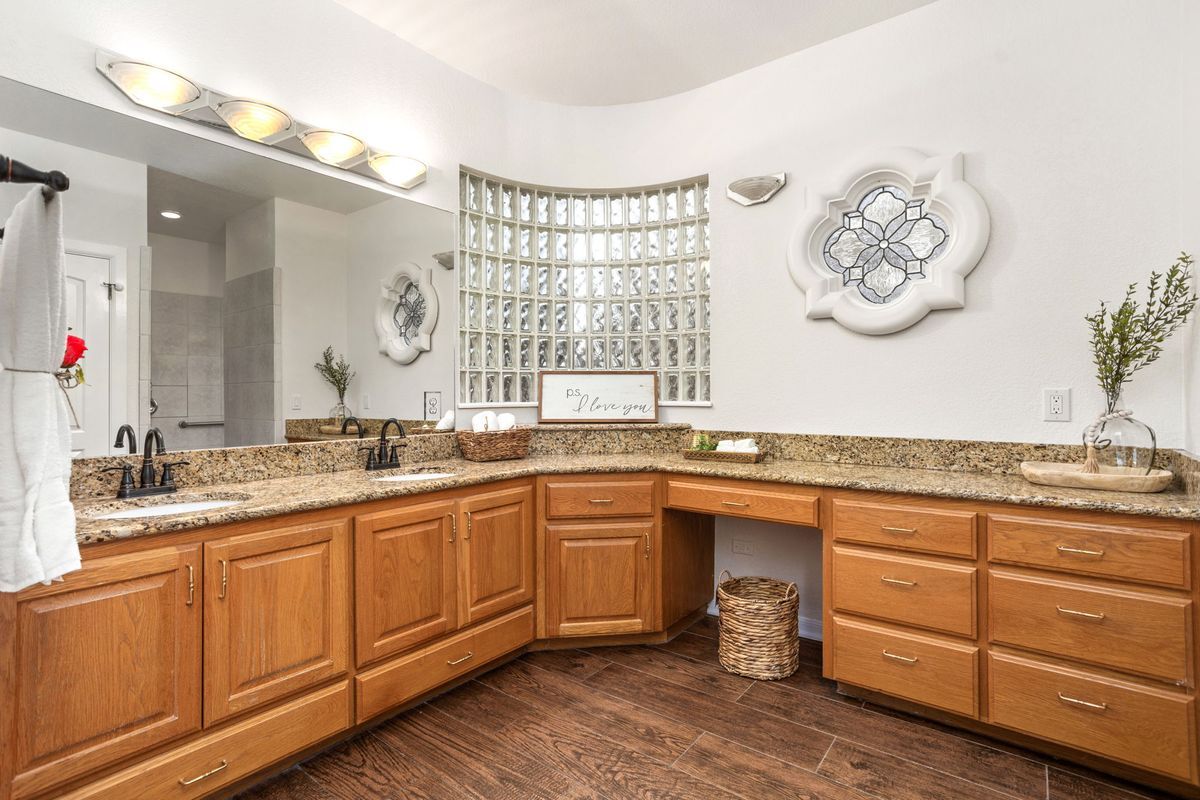 Building Photo - 3411 Nightfall