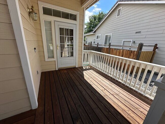 Building Photo - 7449 Ambush Cir