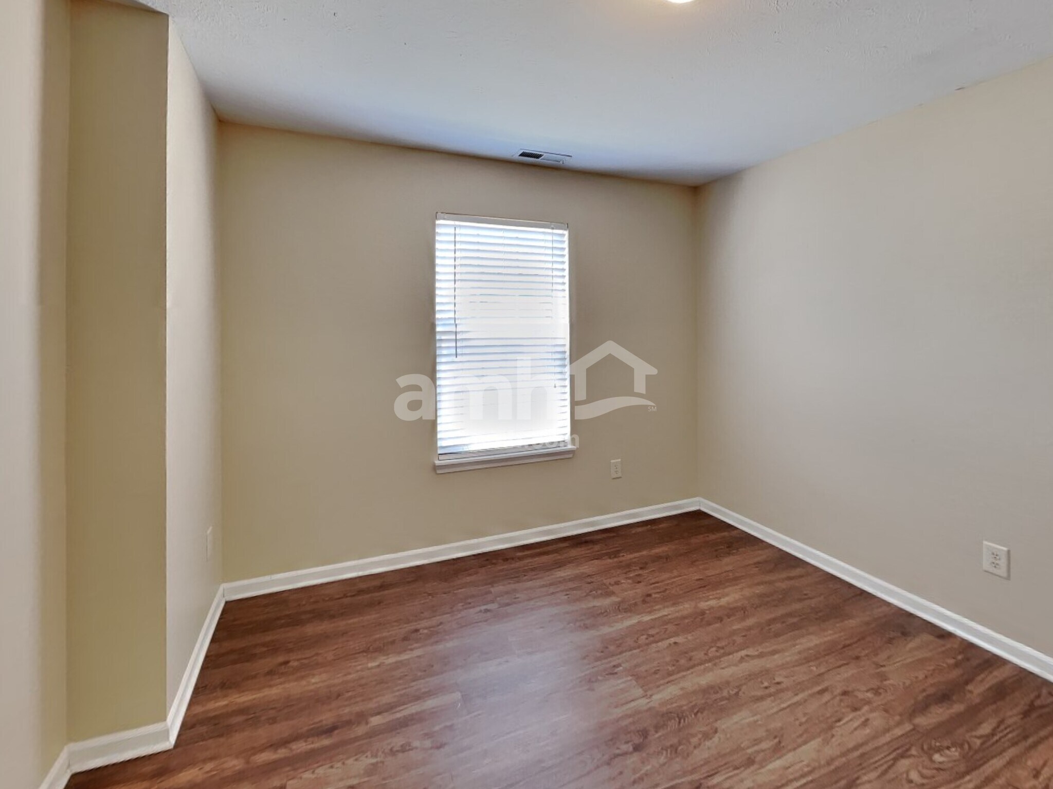 Building Photo - 5904 Jackie Ln