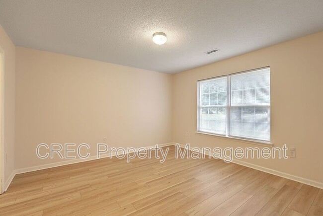 Building Photo - 1474 Brownswood Rd