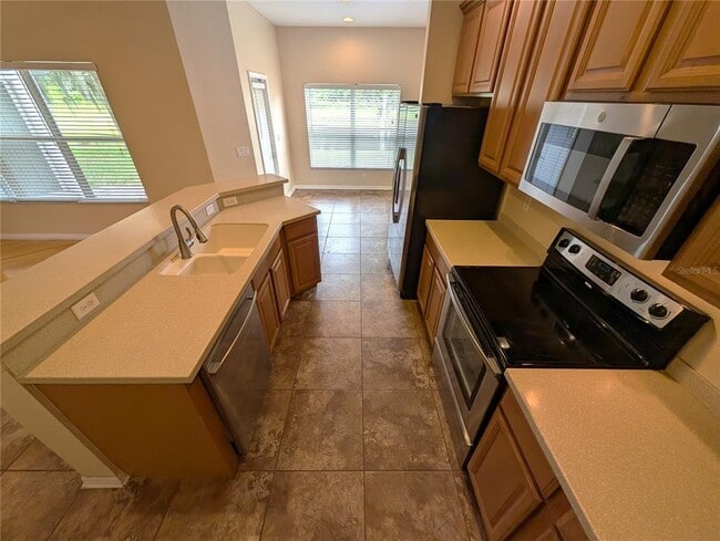 Building Photo - 9841 Jasmine Brook Cir