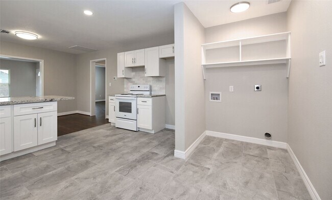 Building Photo - 5402 Texas St