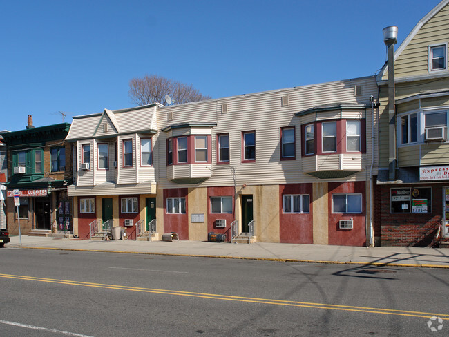 Building Photo - 114-118 Jf Kennedy Blvd