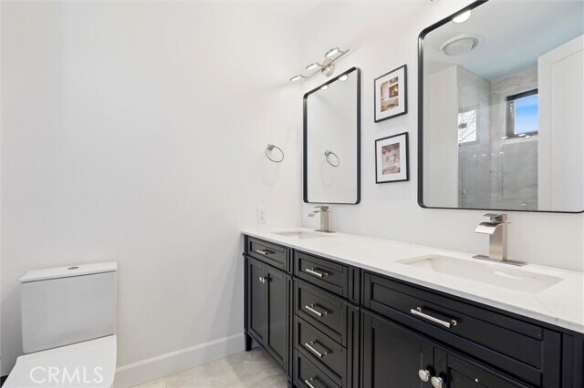 Building Photo - 17437 Oak Creek Ct