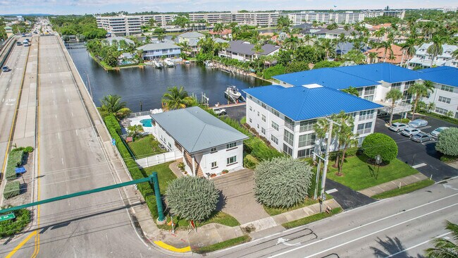 Building Photo - 1702 S Ocean Blvd