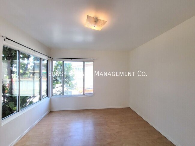 Building Photo - 1250 E Ocean Blvd
