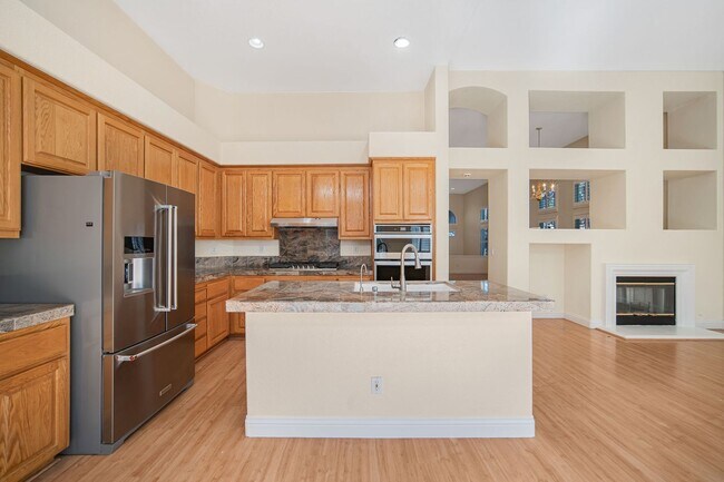 Building Photo - Highly Desirable Executive Home: 4 Bedrooms, 3 Bathrooms of Luxury Living