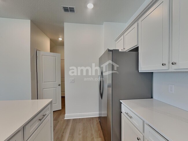 Building Photo - 4823 Rio Grande Cv