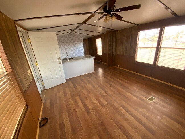 Building Photo - Charming Mobile Home with Casita in Serene Chaparral, NM