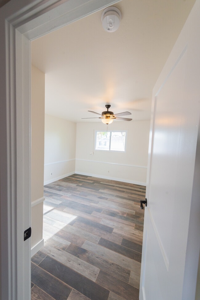 Building Photo - 2607 S Jentilly Ln