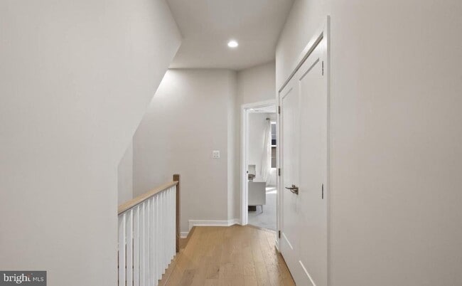 Building Photo - 22143 Penelope Heights Terrace