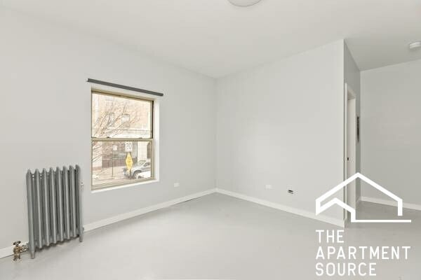 Building Photo - 4700 N Racine Ave