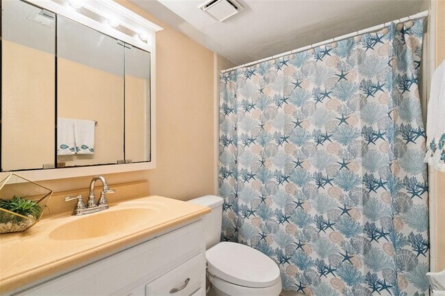 Building Photo - 1716 Lafayette Ct